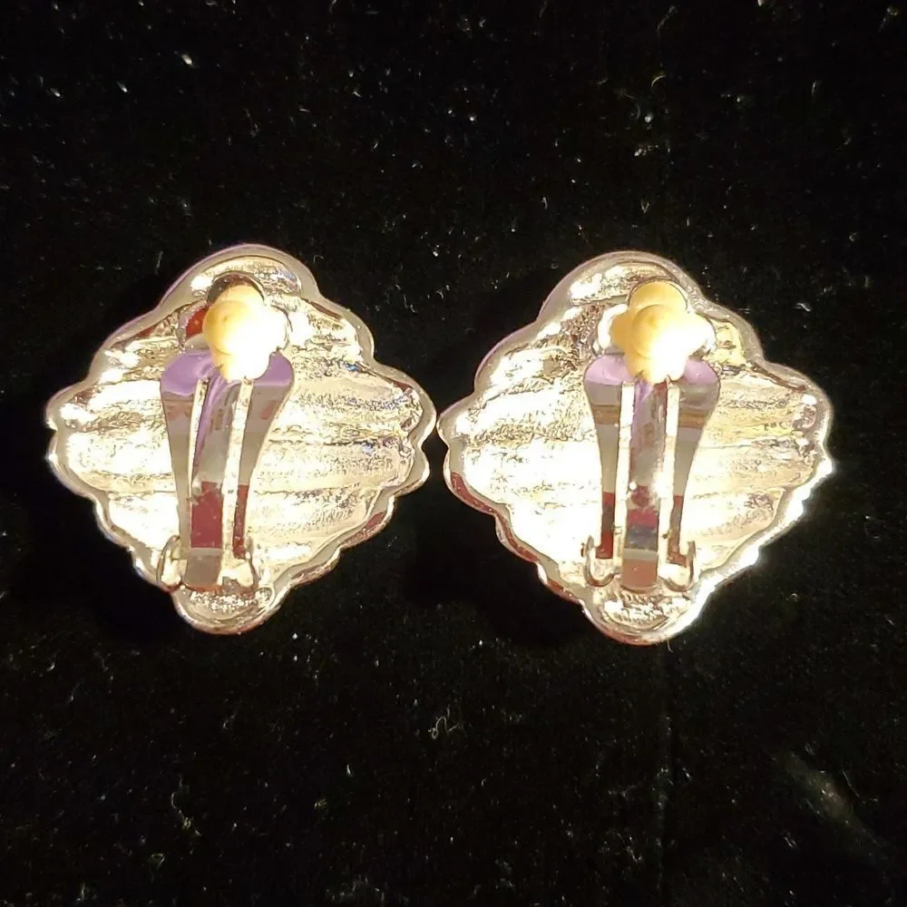 Vintage 1980's Silver Ribbed Dome Clip-On Earrings Tiffany Style‎